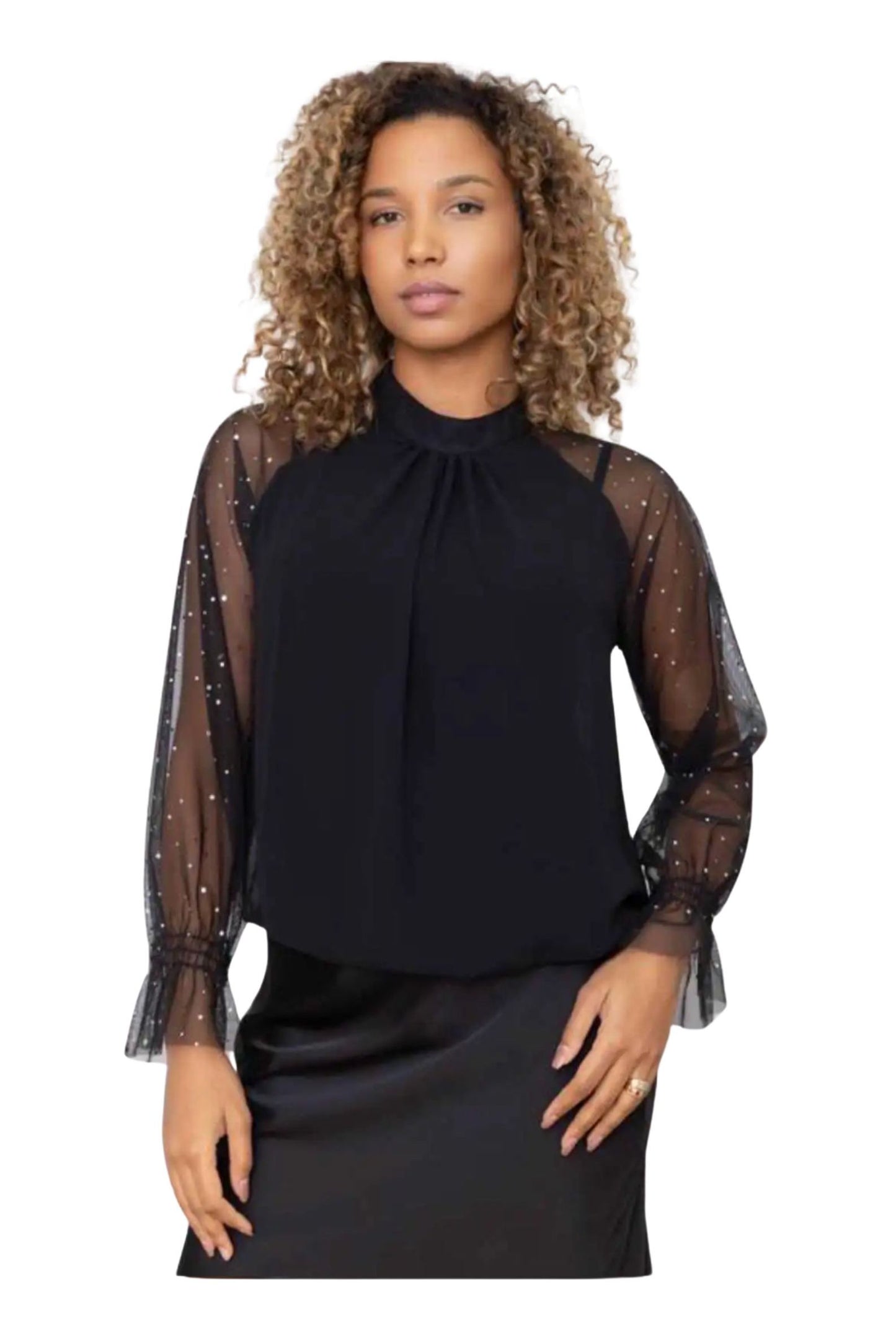 Latin star Italy toppur