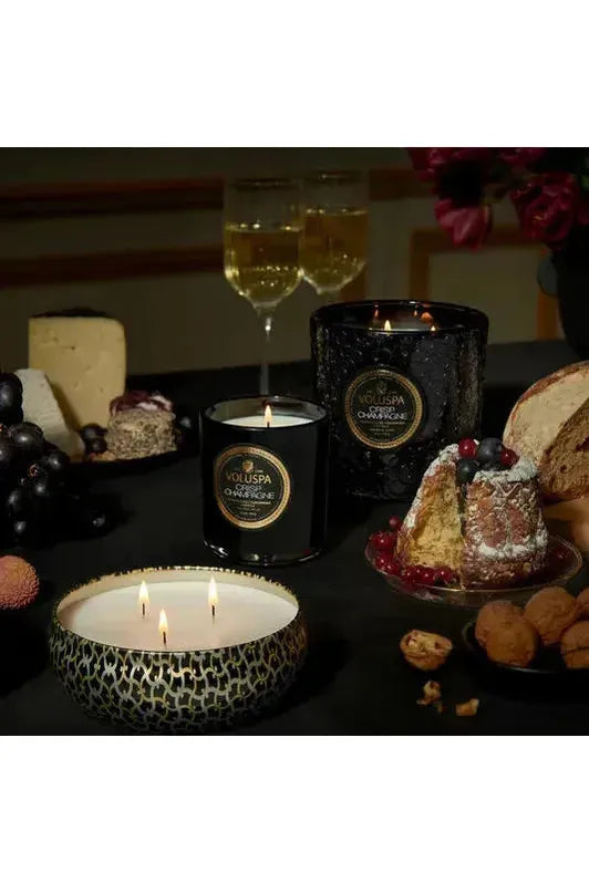 CRISP CHAMPAGNE CLASSIC CANDLE