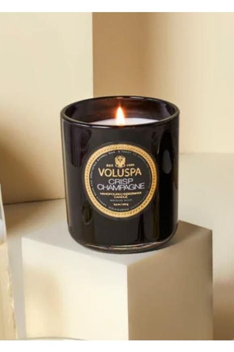 CRISP CHAMPAGNE CLASSIC CANDLE