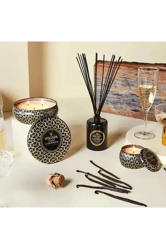 CRISP CHAMPAGNE MINI TIN